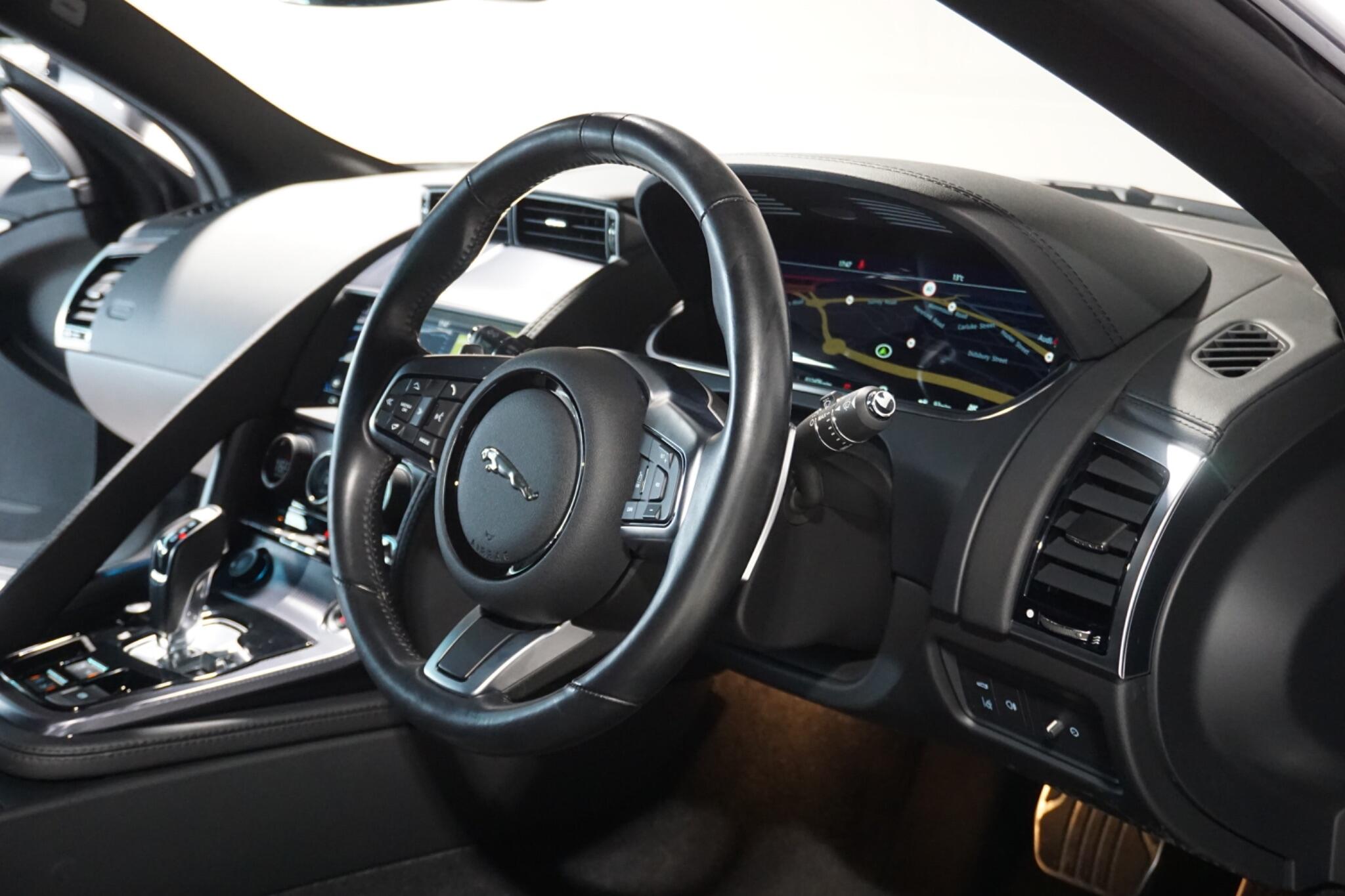 Jaguar F-Type 2.0i R-Dynamic Coupe 2dr Petrol Auto Euro 6 (s/s) (300 ps)